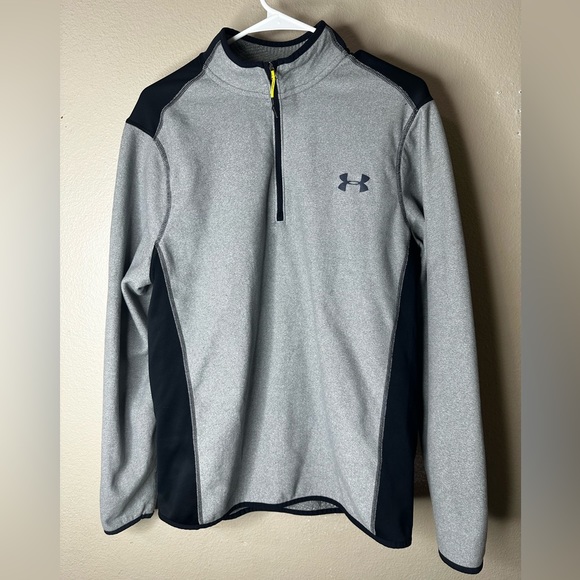 Under Armour Other - Under Armour sweater